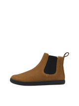 Barefoot Chelsea Brown